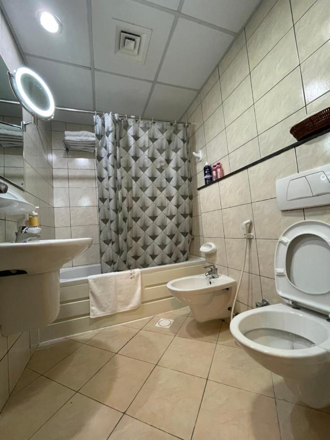 Sea View 1Br Apartment - Marina Pinnacle Dubai Buitenkant foto