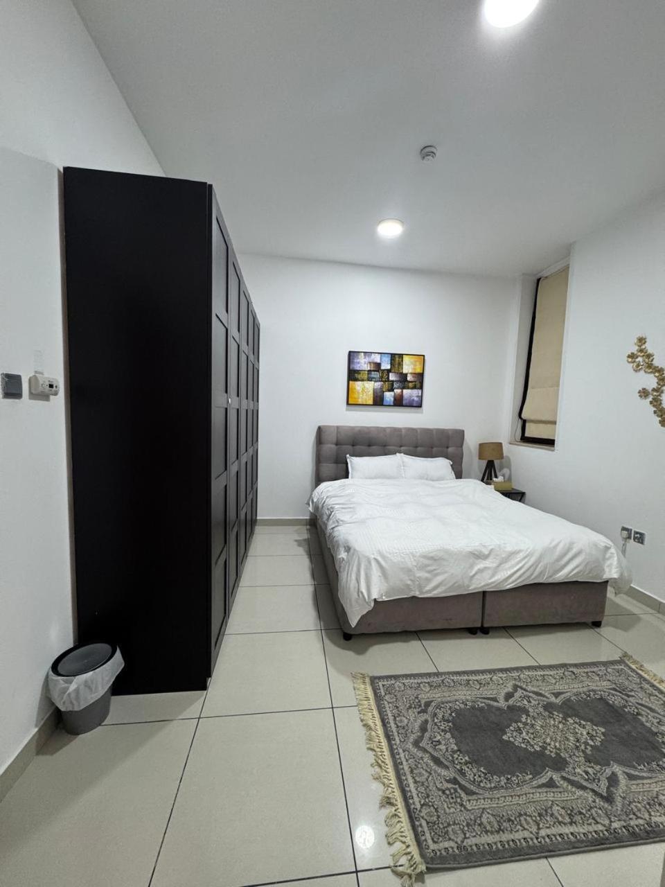 Sea View 1Br Apartment - Marina Pinnacle Dubai Buitenkant foto
